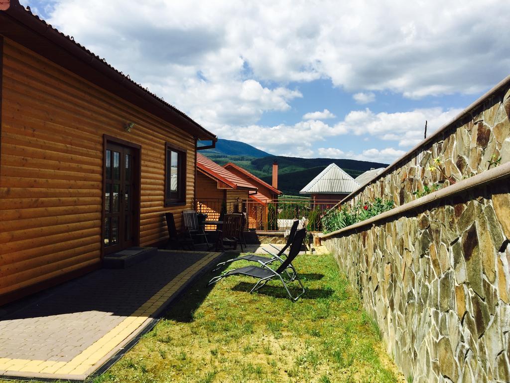 Solnce Karpat Villa Поляна Екстериор снимка